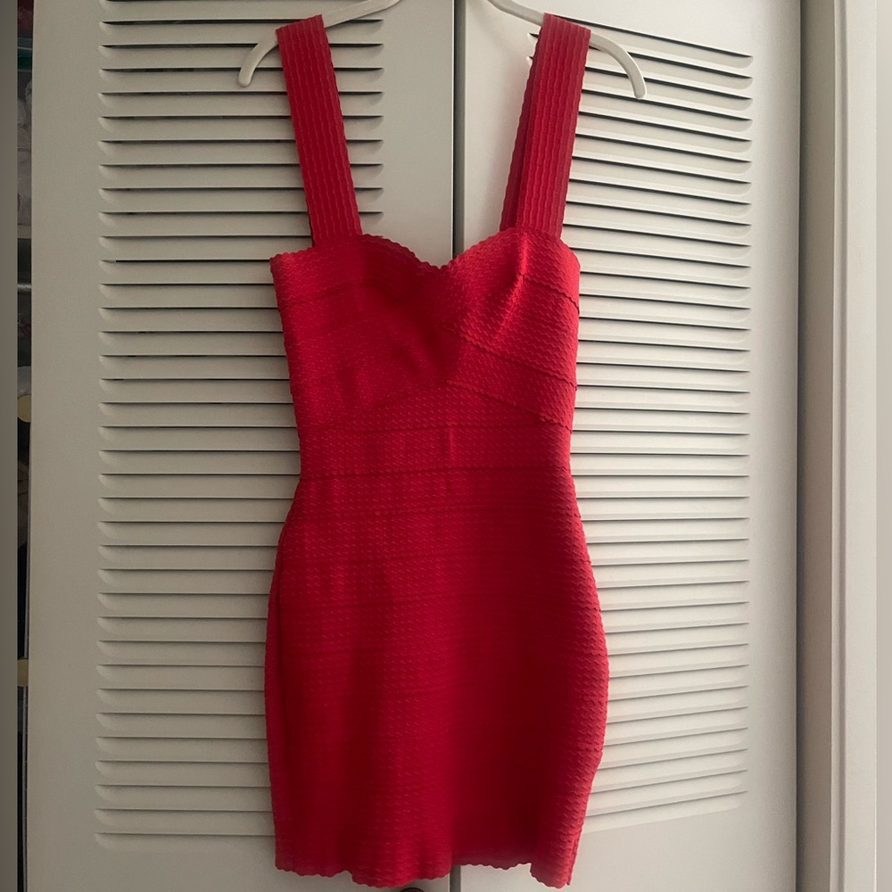 New Look Red Bandage Dress - Picture 2 of 9